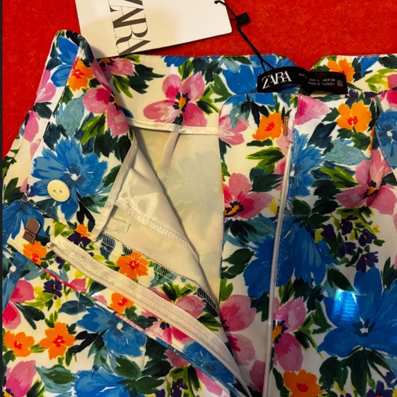Zara vibrant flowers high waist pants made in Europe NWT - Picture 6 of 12